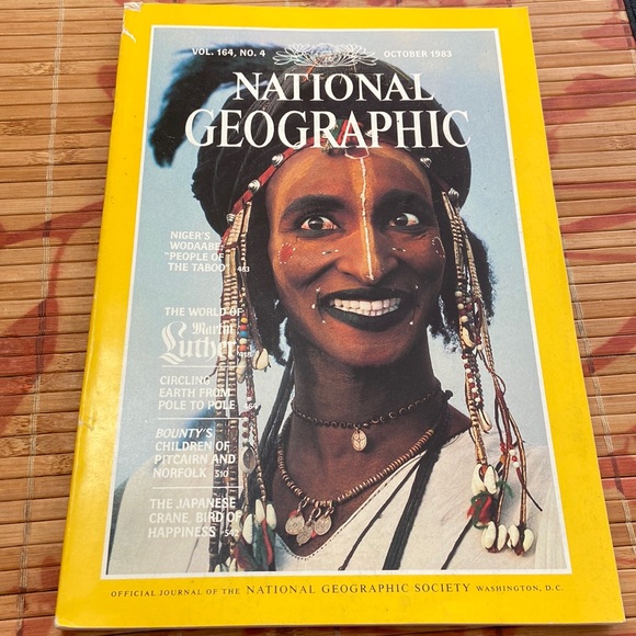 10/$10🌴🌴🌴Vintage National Geographic Vol. 164, No 4 October 1983